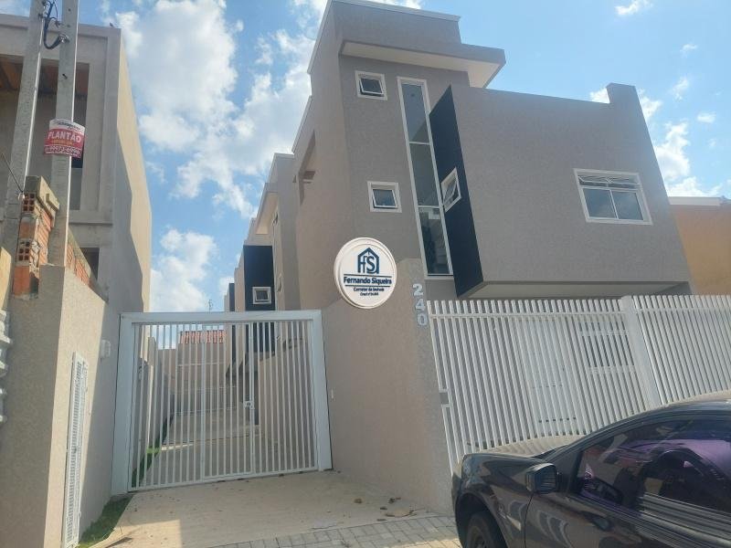 Excelente Sobrado no Xaxim - Curitiba - 120 M² - Terraço Amplo Descoberto - Ultima Unidade Disponível. - Imagem 2