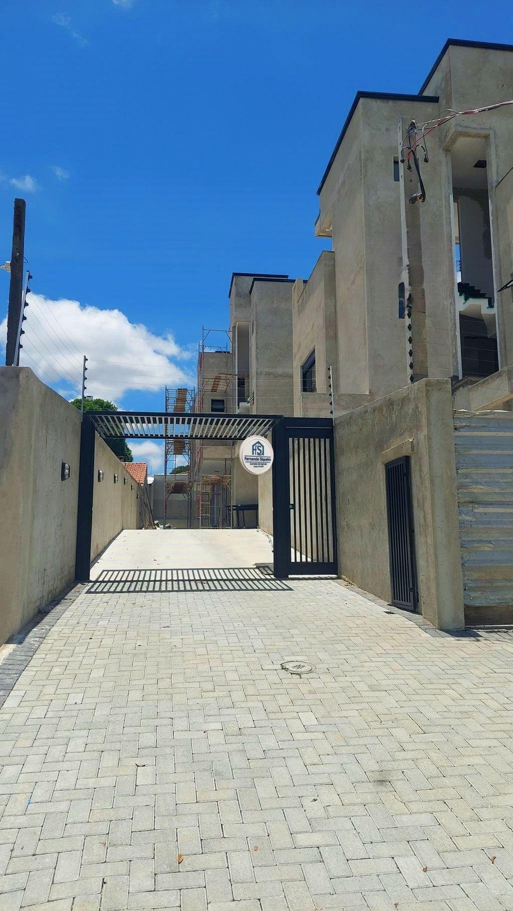 Sobrados de Alto Padrão com Design Contemporâneo no Novo Mundo - Curitiba - Imagem 9