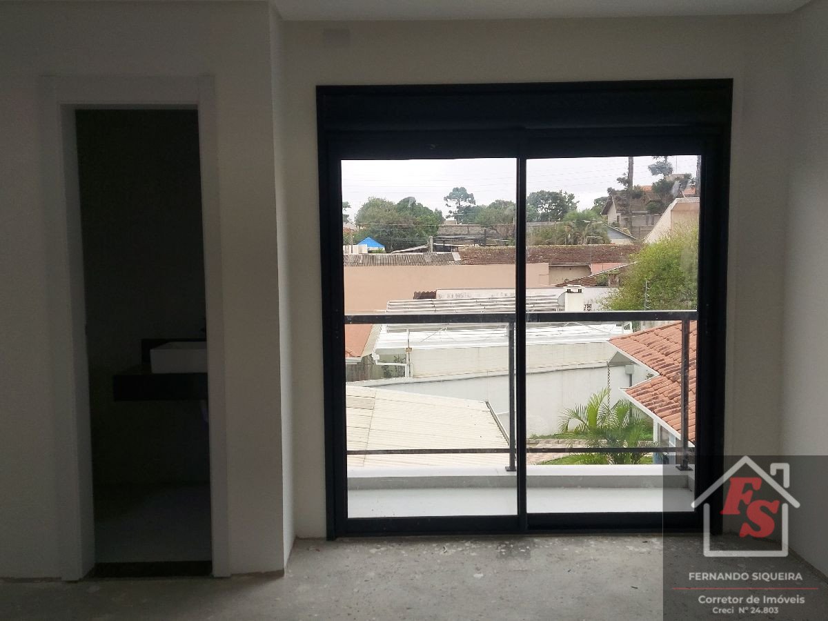 Sobrado no Novo Mundo em Curitiba, 03 dormitórios, Triplex - Imagem 11