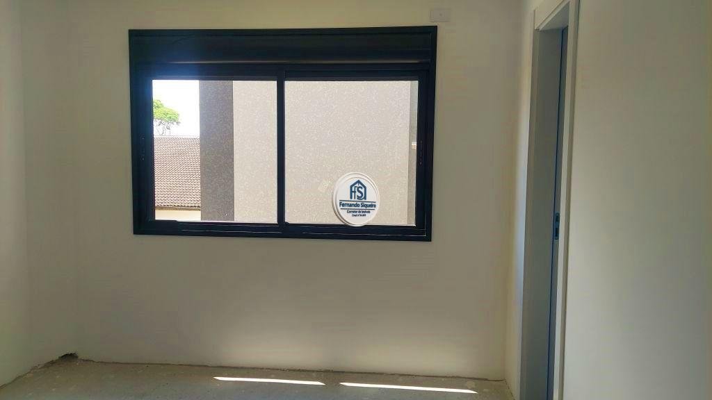 SOBRADO TRIPLEX NOVO À VENDA NO HAUER – ULTIMA UNIDADE, FRENTE PARA A RUA, SEM GEMINAÇÃO! - Imagem 12