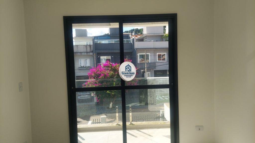 Sobrado Triplex no Uberaba, com amploTerraço e Churrasqueira. - de Frente Para a Rua. - Imagem 16