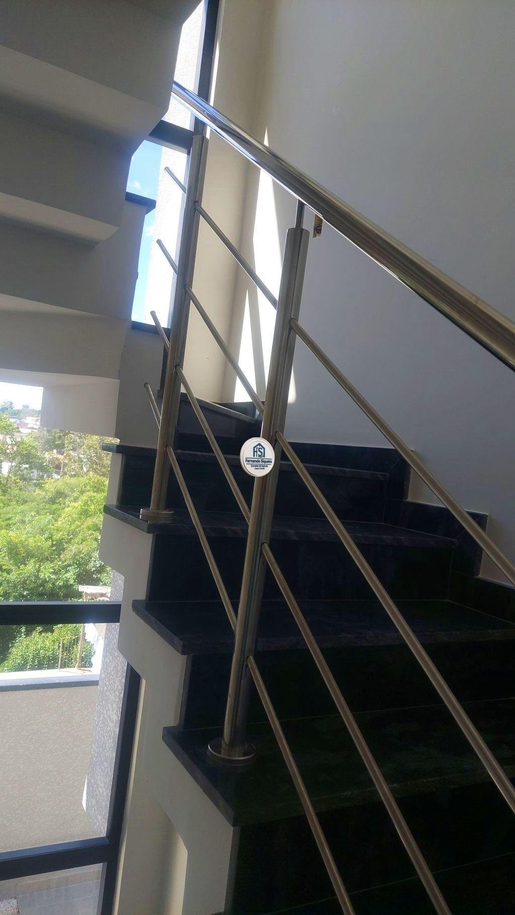 🏡 Sobrado à Venda no Bairro Uberaba - Curitiba, Triplex, Acabamento Alto Padrão - Interno S-03. - Imagem 21