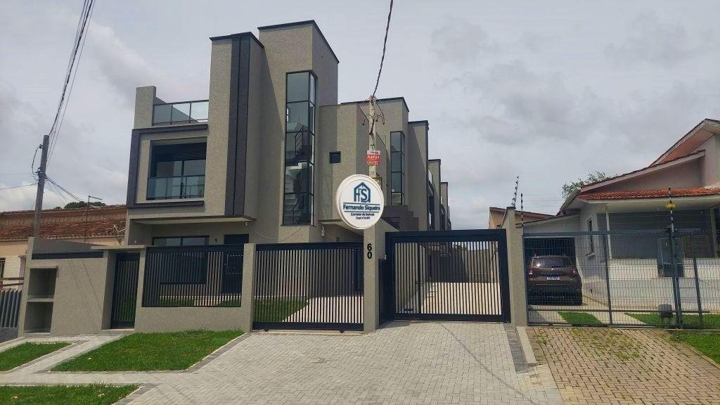 Sobrado Triplex no Capão Raso: Sua Nova Casa de Ótimo Padrão -S-02/03 - Imagem 2
