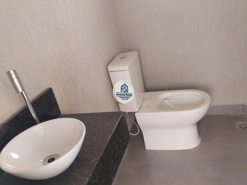 Excelente Sobrado Triplex à Venda no Bairro Alto – Curitiba - Imagem 14