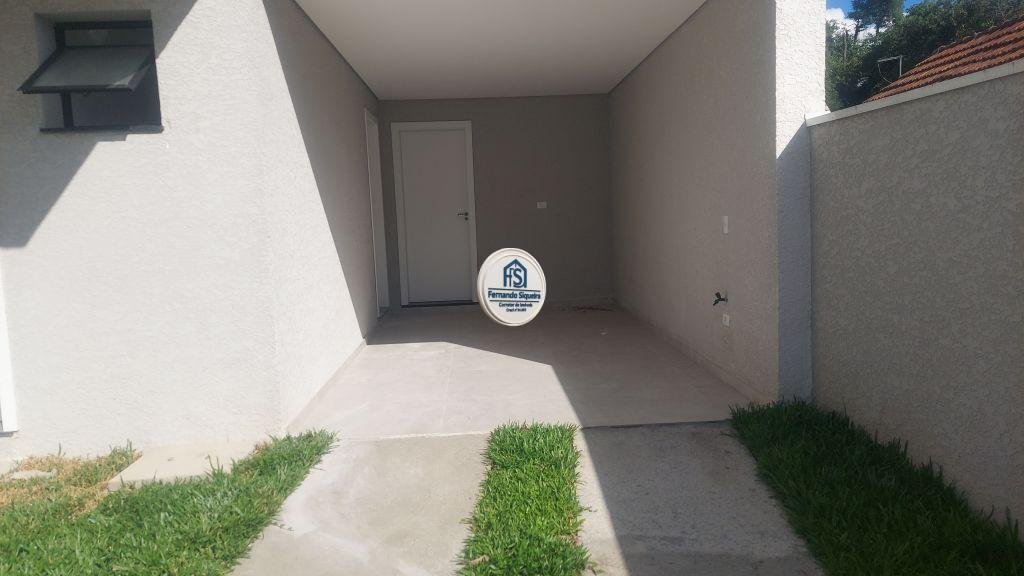 Sobrado Triplex no Uberaba, com amploTerraço e Churrasqueira. - de Frente Para a Rua. - Imagem 6