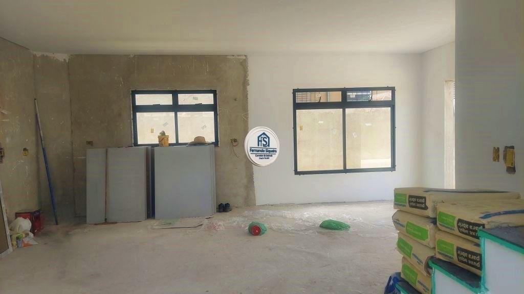 Sobrados de Alto Padrão com Design Contemporâneo no Novo Mundo - Curitiba - Imagem 15