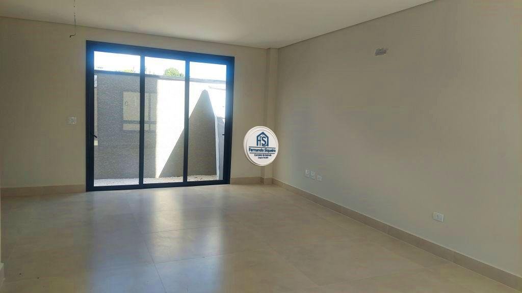 🏡 Sobrado à Venda no Bairro Uberaba - Curitiba, Triplex, Acabamento Alto Padrão - Interno S-03. - Imagem 7